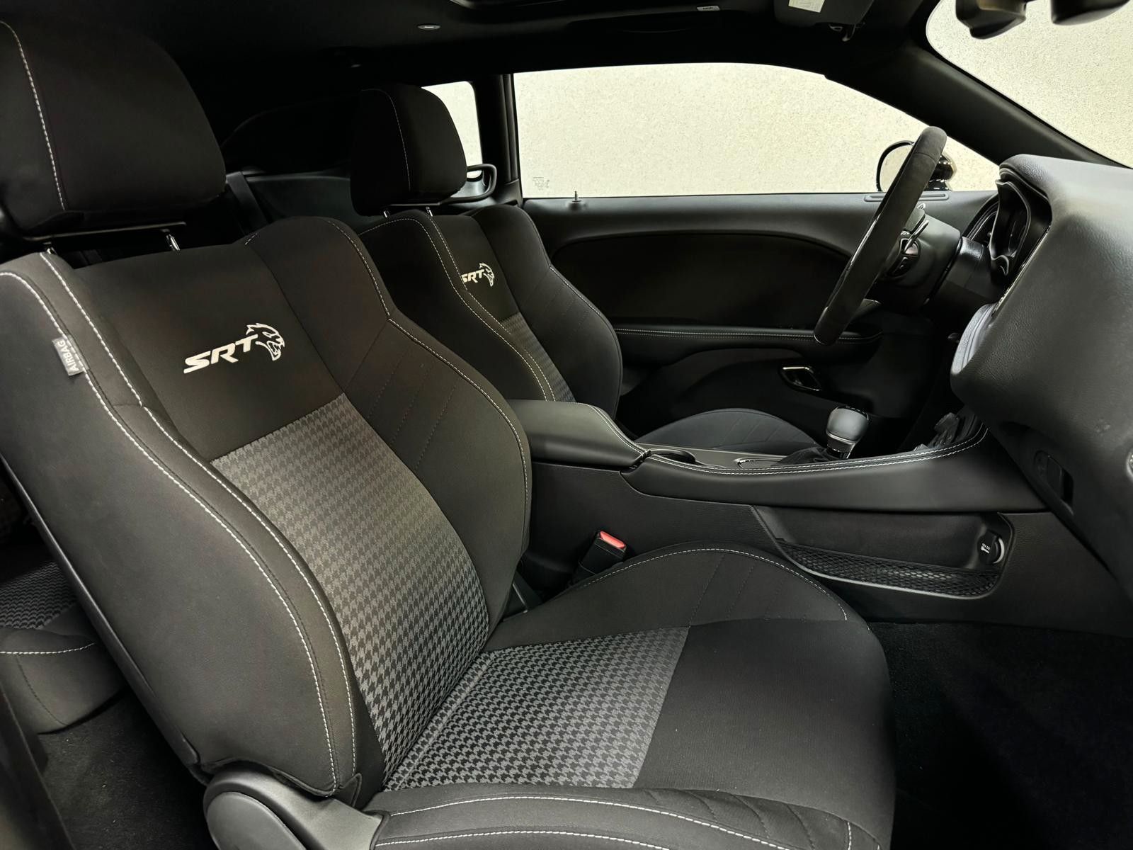 Fahrzeugabbildung Dodge CHALLENGER HELLCAT JAILBREAK-SUNROOF-LAST CALL-