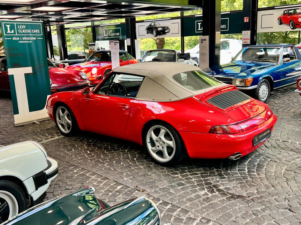 Porsche 993