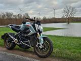Zero SR/F 15,6kwh premium, charge tank - 12kw chargin - ZERO SR F