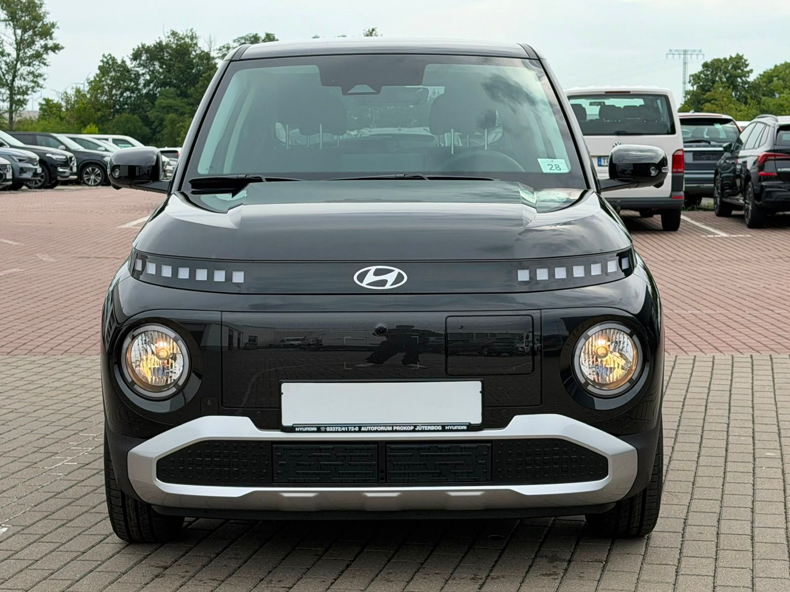Fahrzeugabbildung Hyundai INSTER Trend 85kW *RW370KM*Totwinkel*ACC*360°