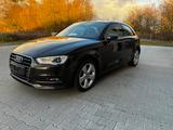 Audi A3 Ambition DSG XENON TÜV NEU SCHECKHEFT NAVI - : Taxi, Limousine