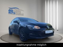 VW Golf VII Lim. Cup BMT/2.Hand/KLIMA/SHZ/PDC!