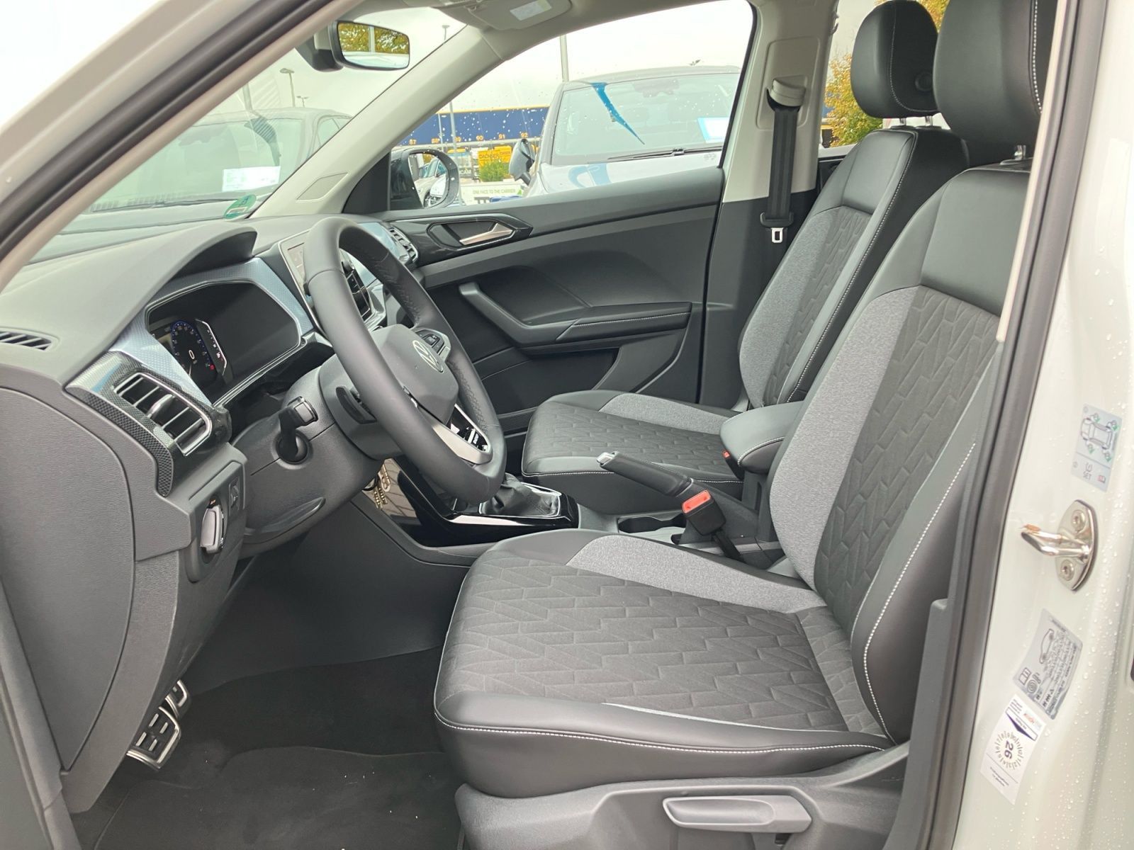 Volkswagen T-Cross - Bild 7