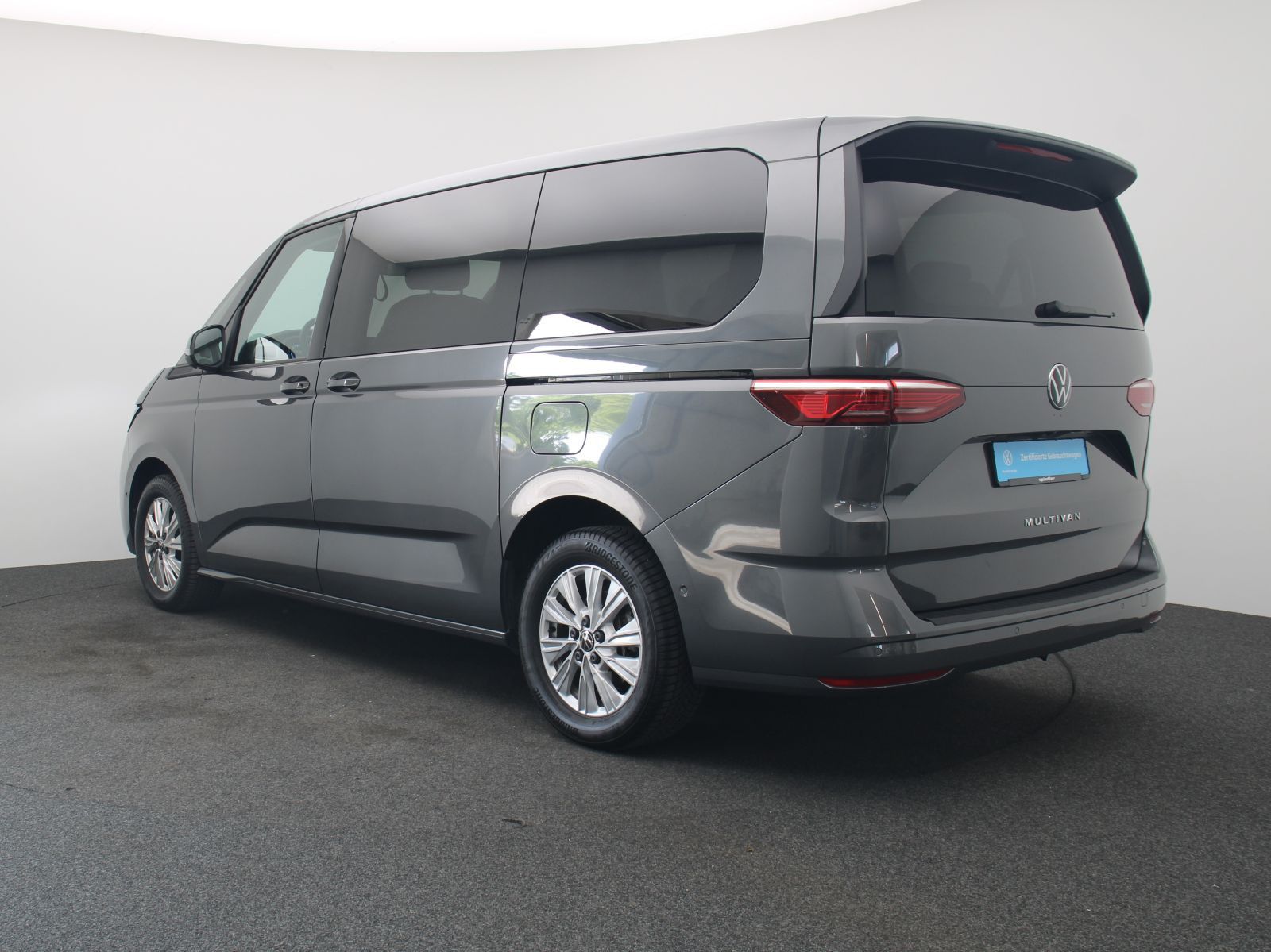 Volkswagen T7 Multivan - Bild 8