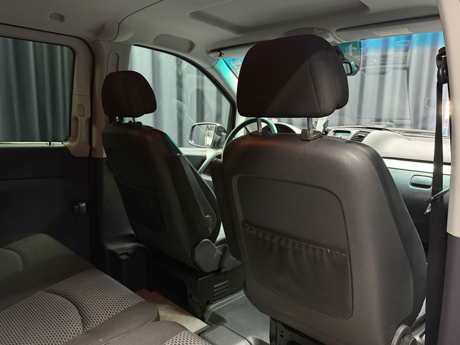Fahrzeugabbildung Mercedes-Benz Vito Mixto 122 CDI lang|AUTOMATIK|CAMPER-UMBAU