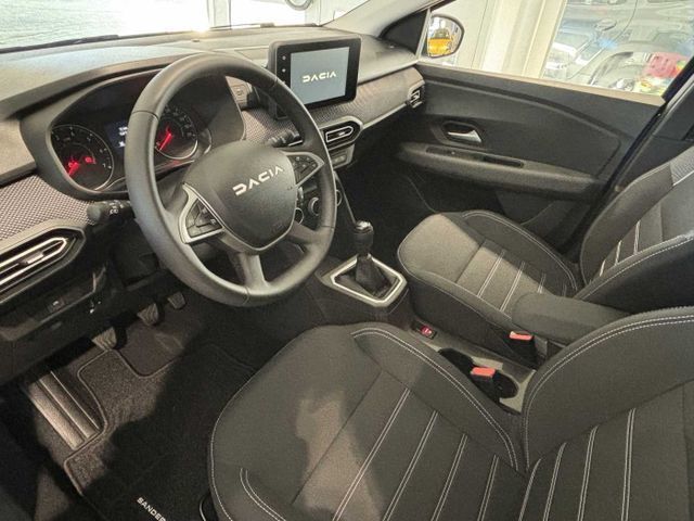 Fahrzeugabbildung Dacia Sandero Expression TCe 100 ECo Eco-G