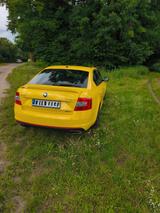 Skoda Octavia 2.0 TSI DSG RS RS - Skoda Octavia mit Benzin-Antrieb: Limousine, Automatik