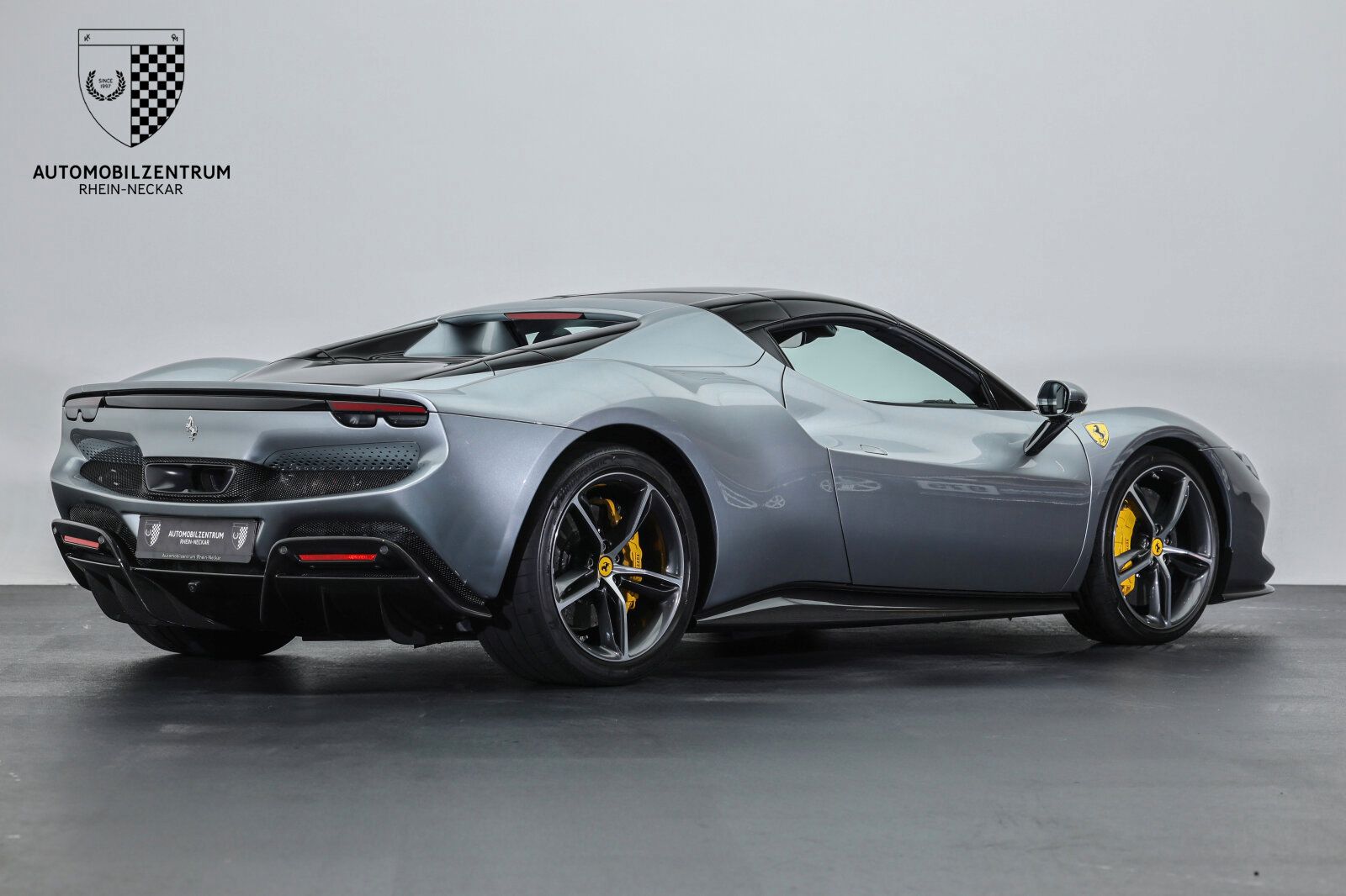 Ferrari 296 GTS - Bild 5