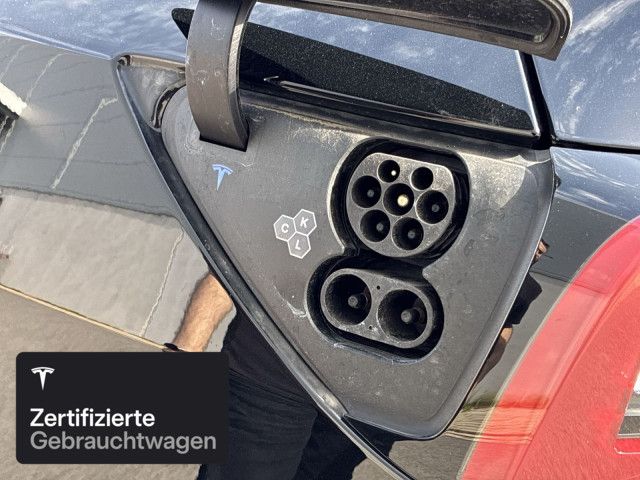 Tesla Model Y Long Range AWD foto 19