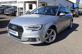 Audi A3 40 TFSI Sportback quattro S tronic sport|NAVI - Audi A3 mit Benzin-Antrieb: Kombi, Automatik