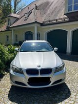 BMW 318i Touring Sportfahrwerk - BMW 318 aus 2010: Kombi, 318i