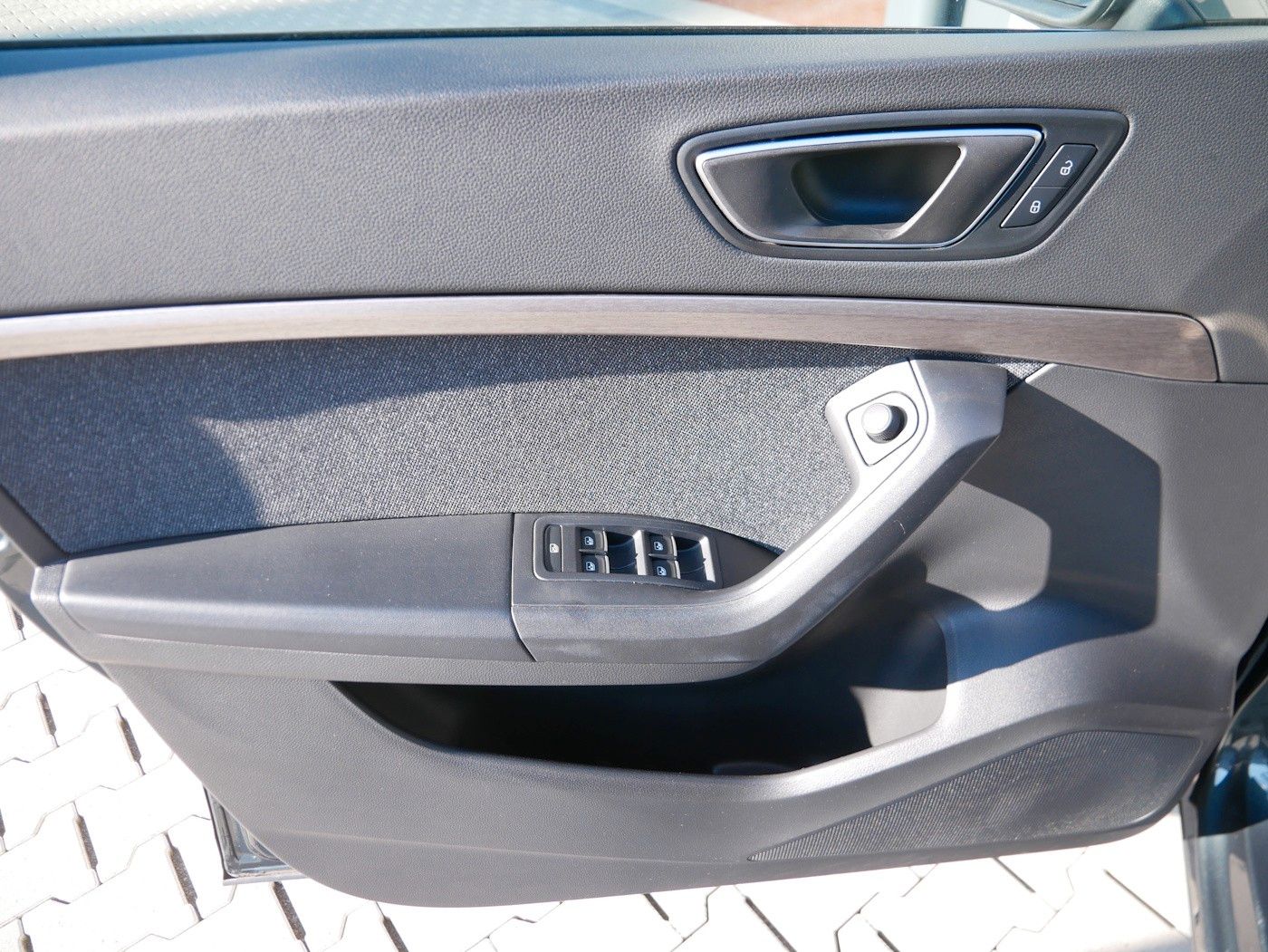 Fahrzeugabbildung SEAT Ateca 2.0 TDI Xperience AHK ACC SHZ 360°Kamera