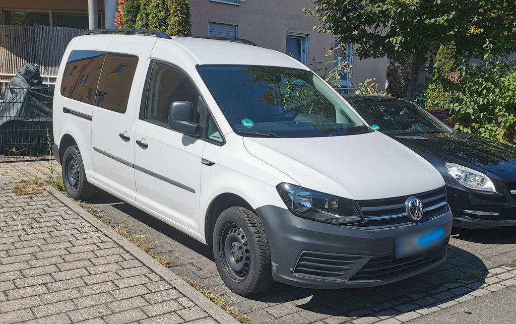 Image of Volkswagen Caddy Maxi
