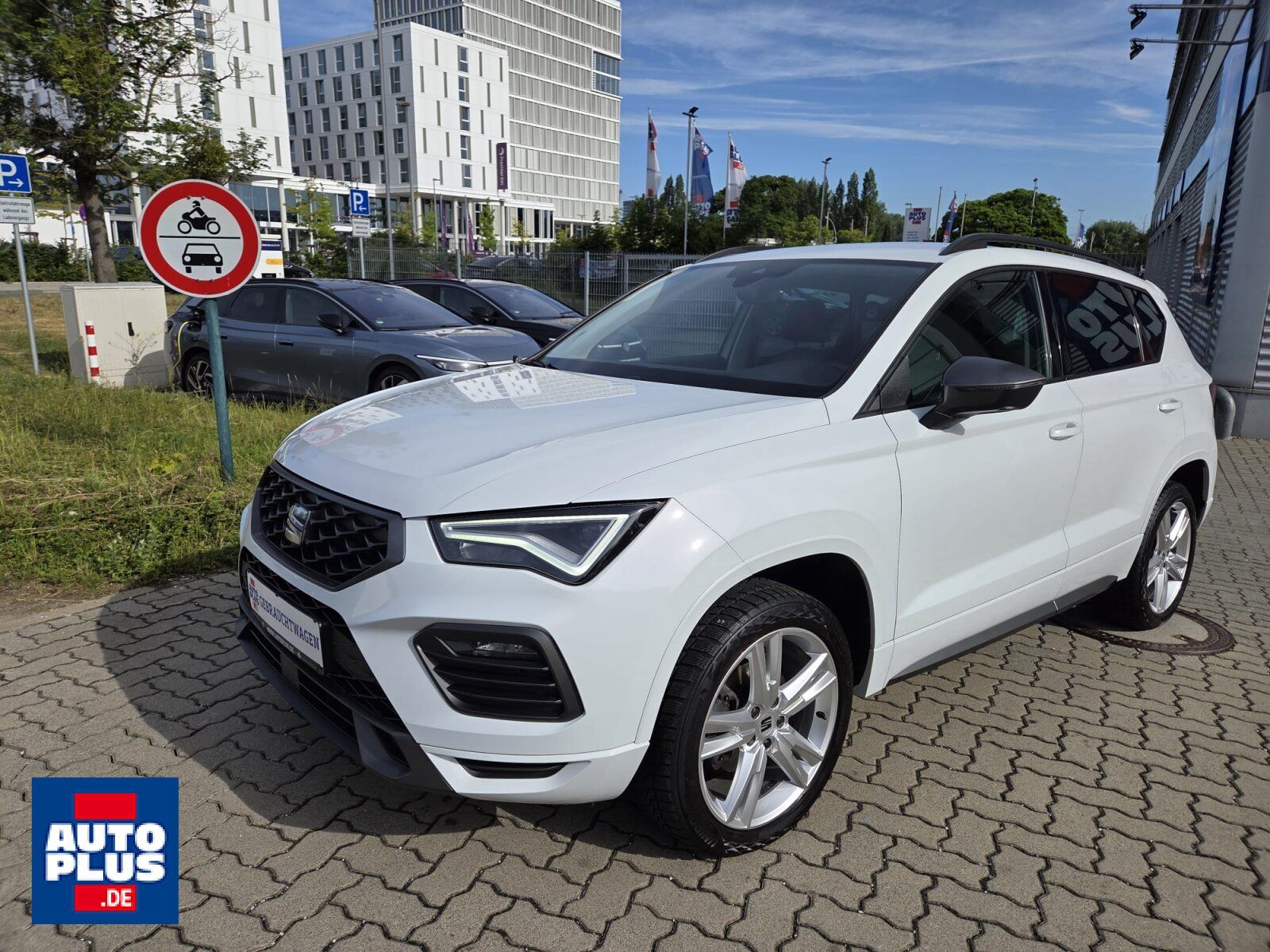 SEAT Ateca 1.5 TSI ACT OPF FR ACC+AHK+CAM+NAVI+PDC+G