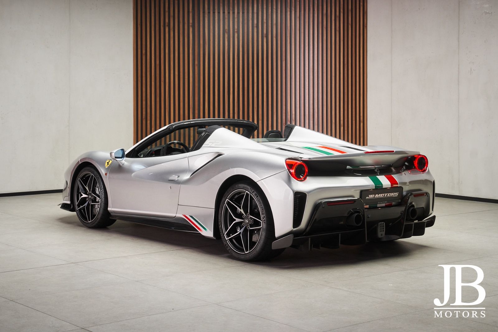 Fahrzeugabbildung Ferrari 488 Pista Spider Tailormade Special Carbon Lift