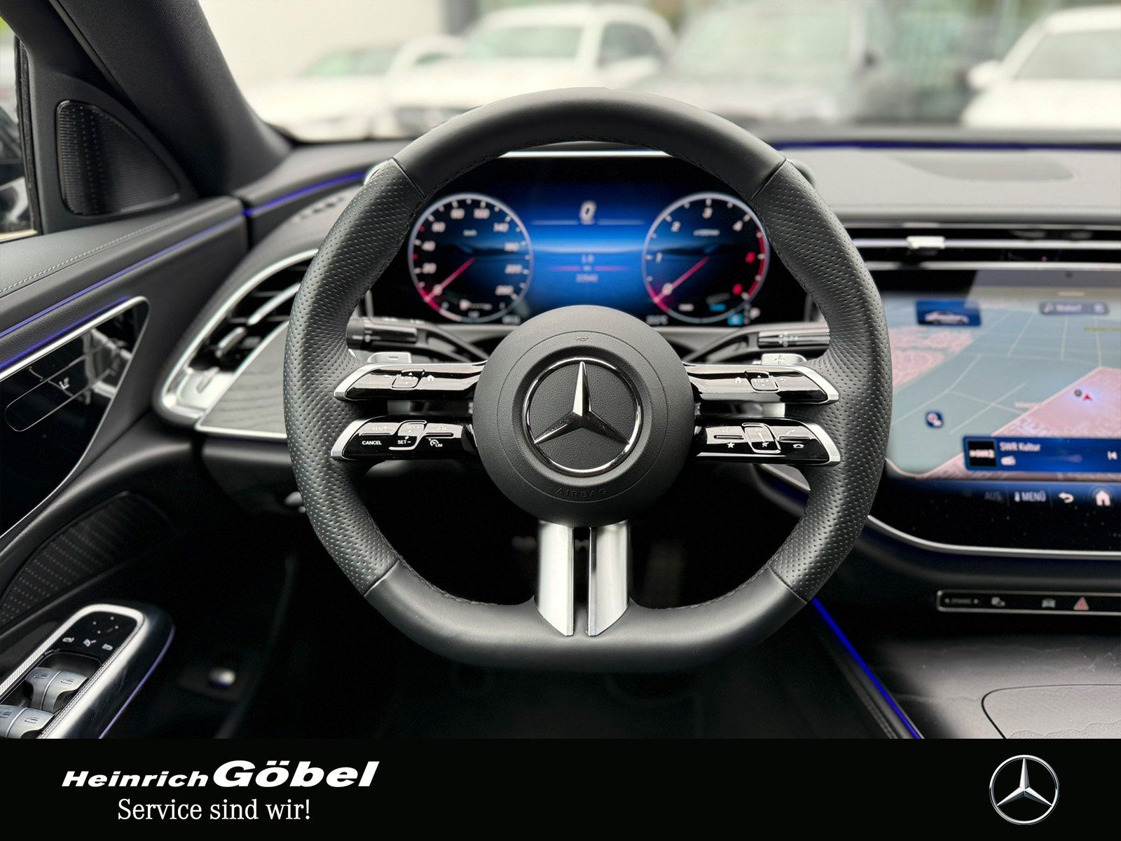 Fahrzeugabbildung Mercedes-Benz E 220 d AMG*DISTRONIC*TOTWINKEL*KEYLESS*AMBIENTE