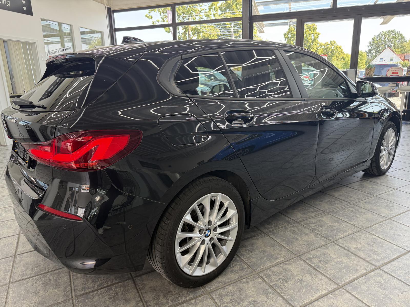 BMW 118 i Advantage, 1 Hand, Kamera, Leder, Sitzheiz, миниатюра 10
