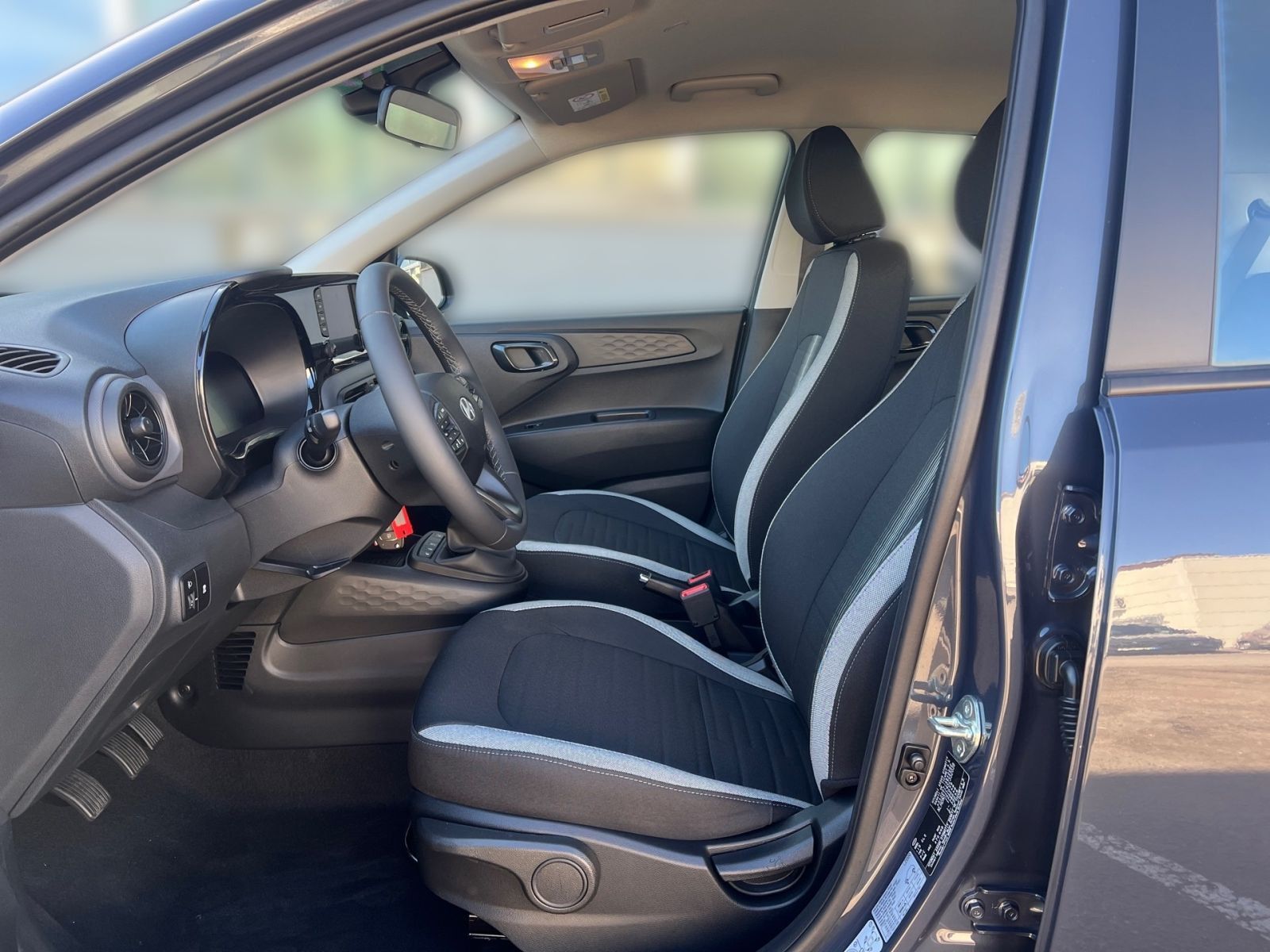 Fahrzeugabbildung Hyundai i10 1.0 Trend Komfort Navi Kamera