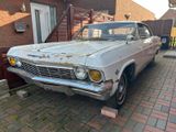 Chevrolet 1965 Chevrolet Impala Sport Sedan - Chevrolet Impala mit Benzin-Antrieb