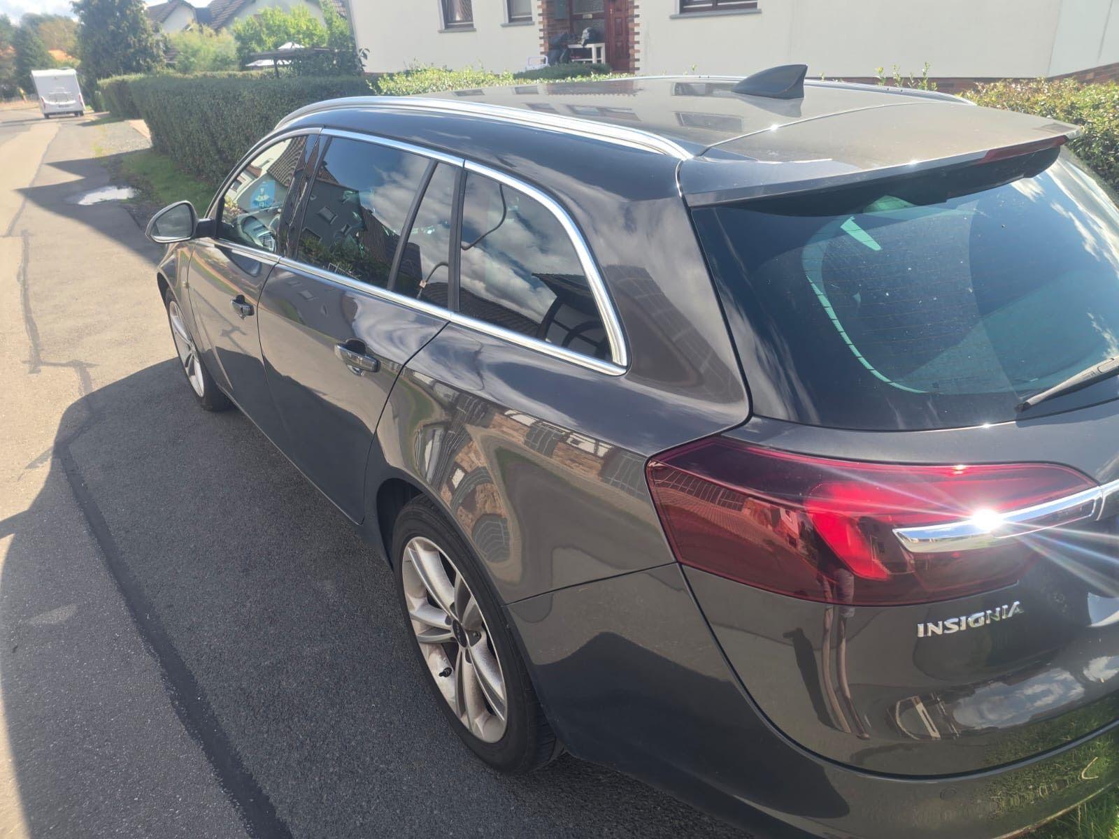 Opel  2015 — rear view