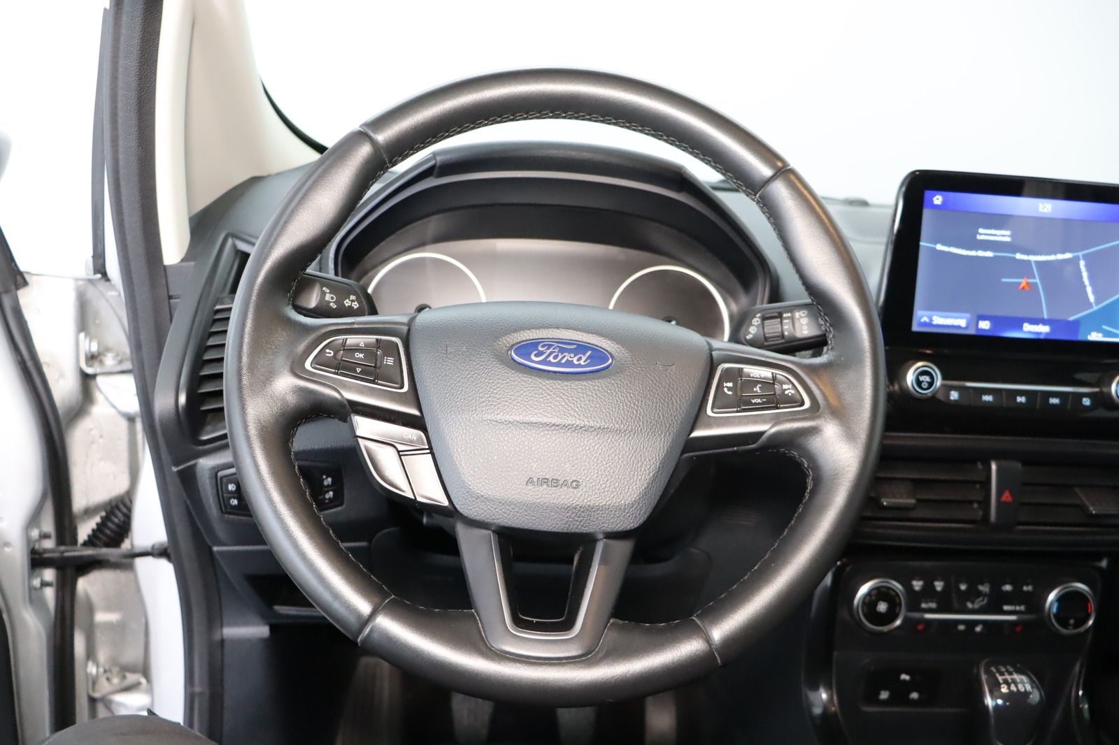 Fahrzeugabbildung Ford EcoSport * Navi * RFK * Lenkradhzg. ST-Line