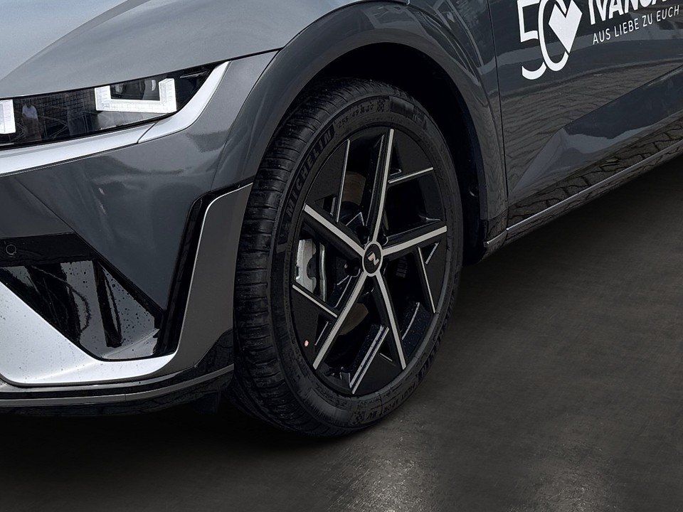Fahrzeugabbildung Hyundai IONIQ 5 84 kWh 325PS AWD N LINE X Sitz
