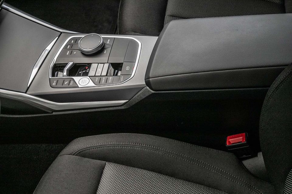 BMW 318 - Bild 9