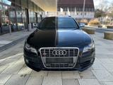 Audi S4 3.0 TFSI quattro Avant - schwarze Audi S4