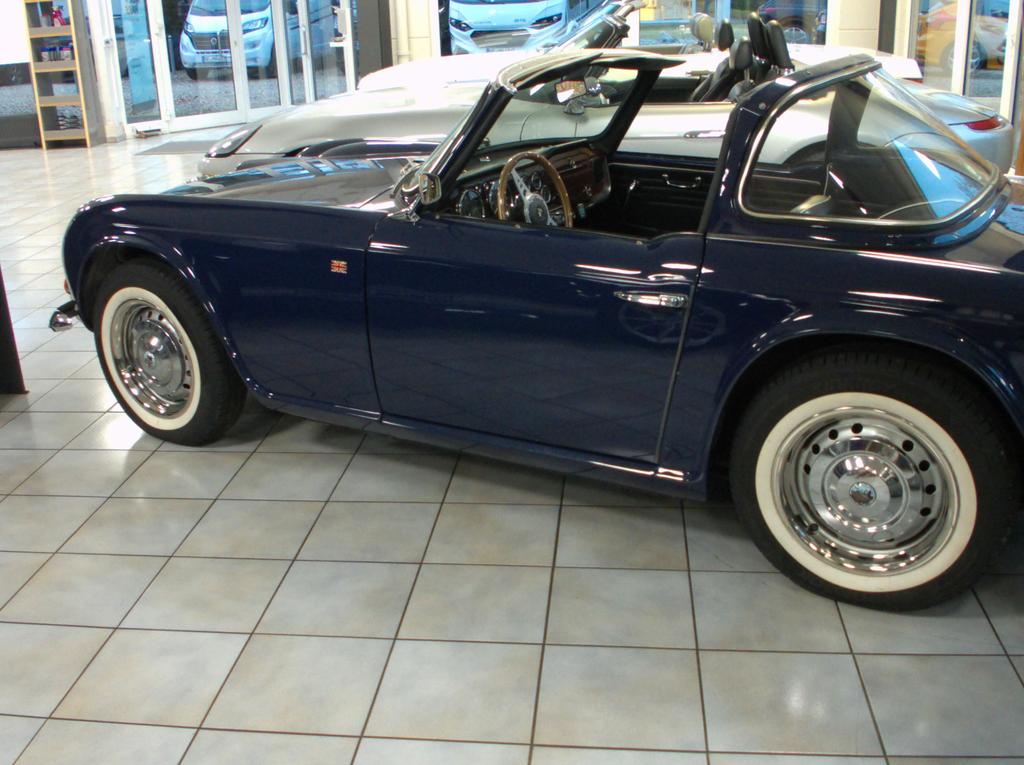 Triumph TR4