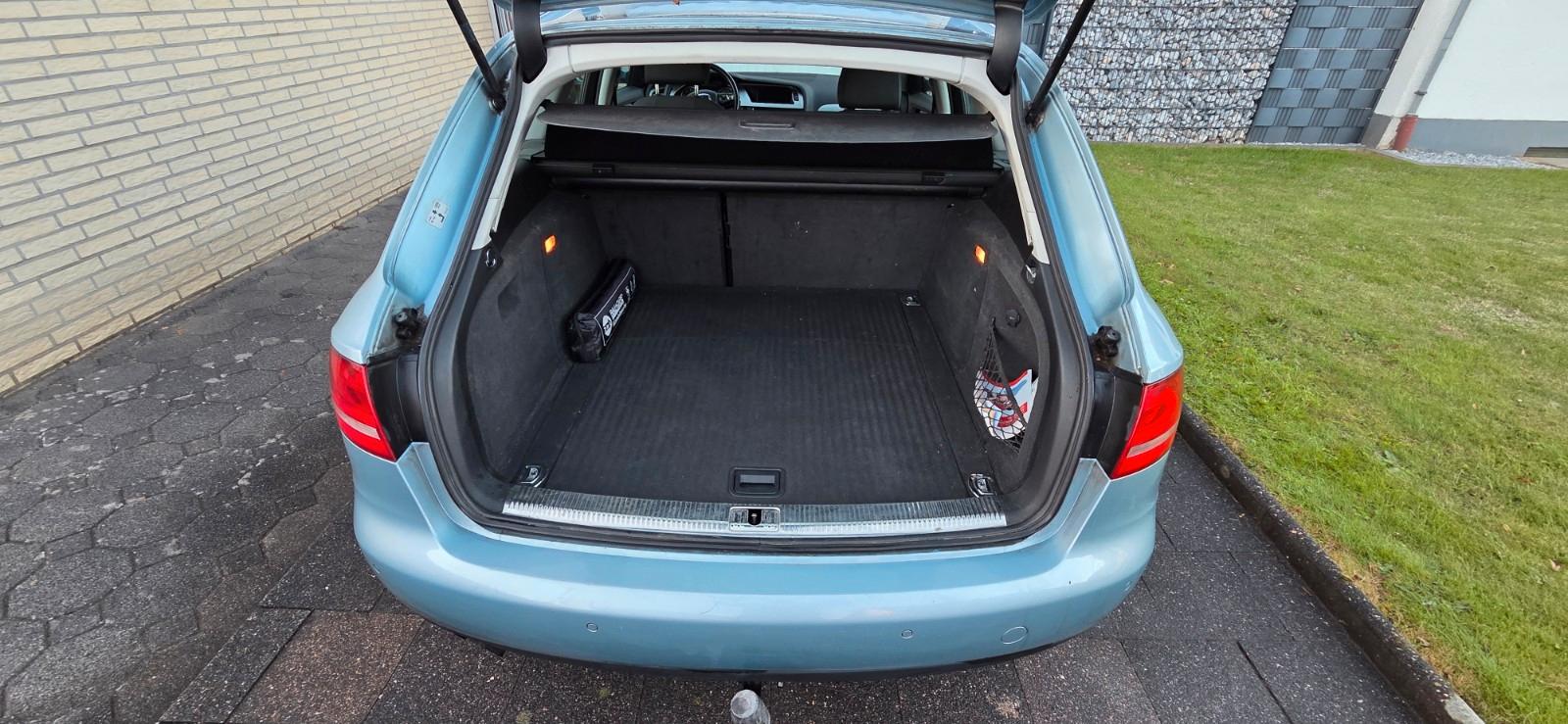Audi A4 2008 — photo 13