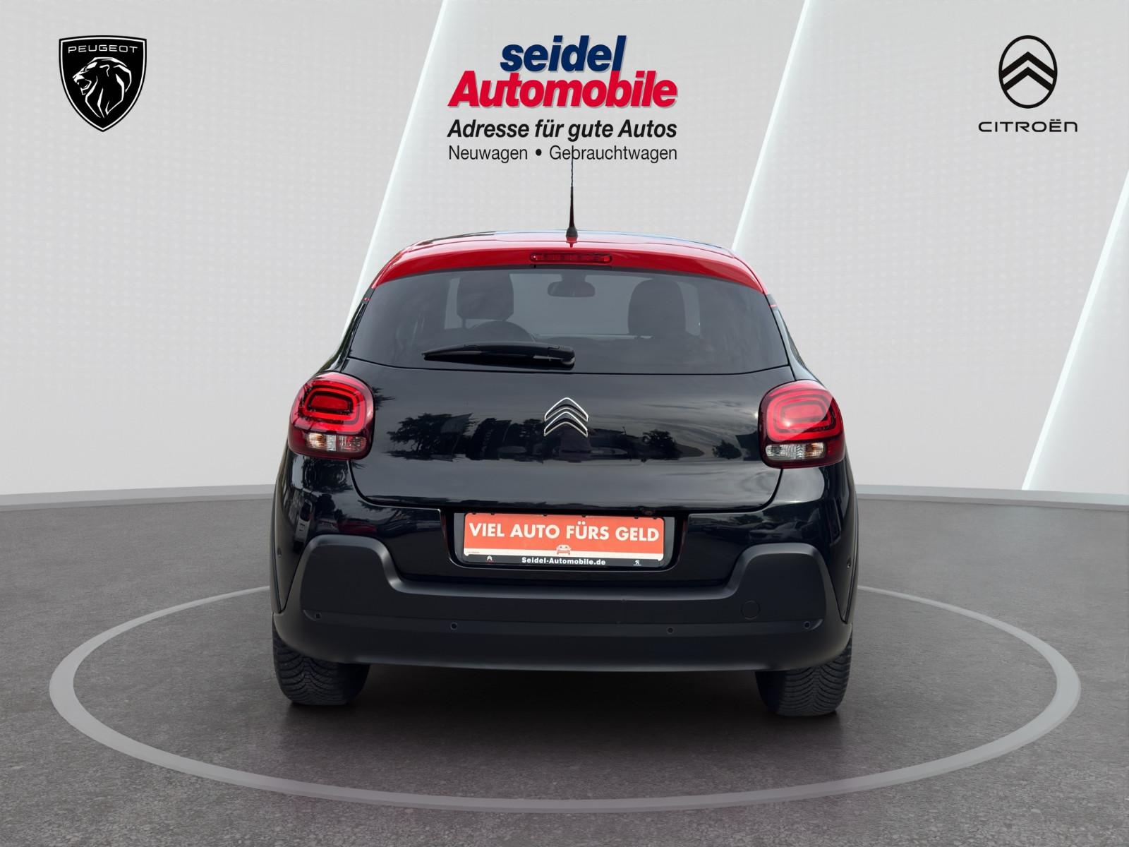 Citroën C3 1.2 PureTech 110 Shine, Pano, AppConnect