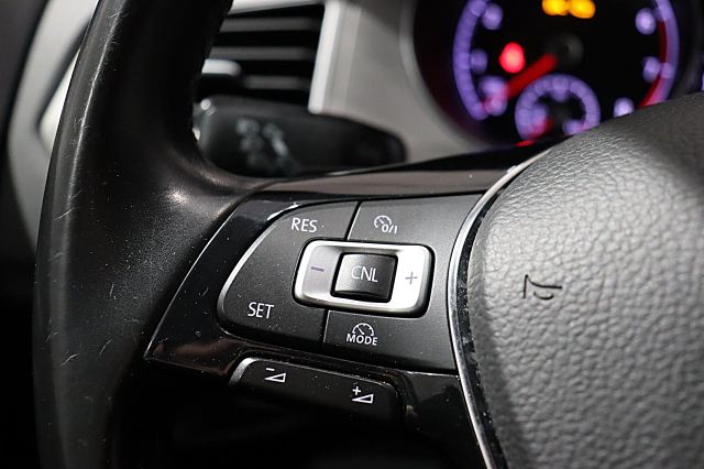 Golf Sportsvan 1.2 TSI BMT Comfortline PDC DSG