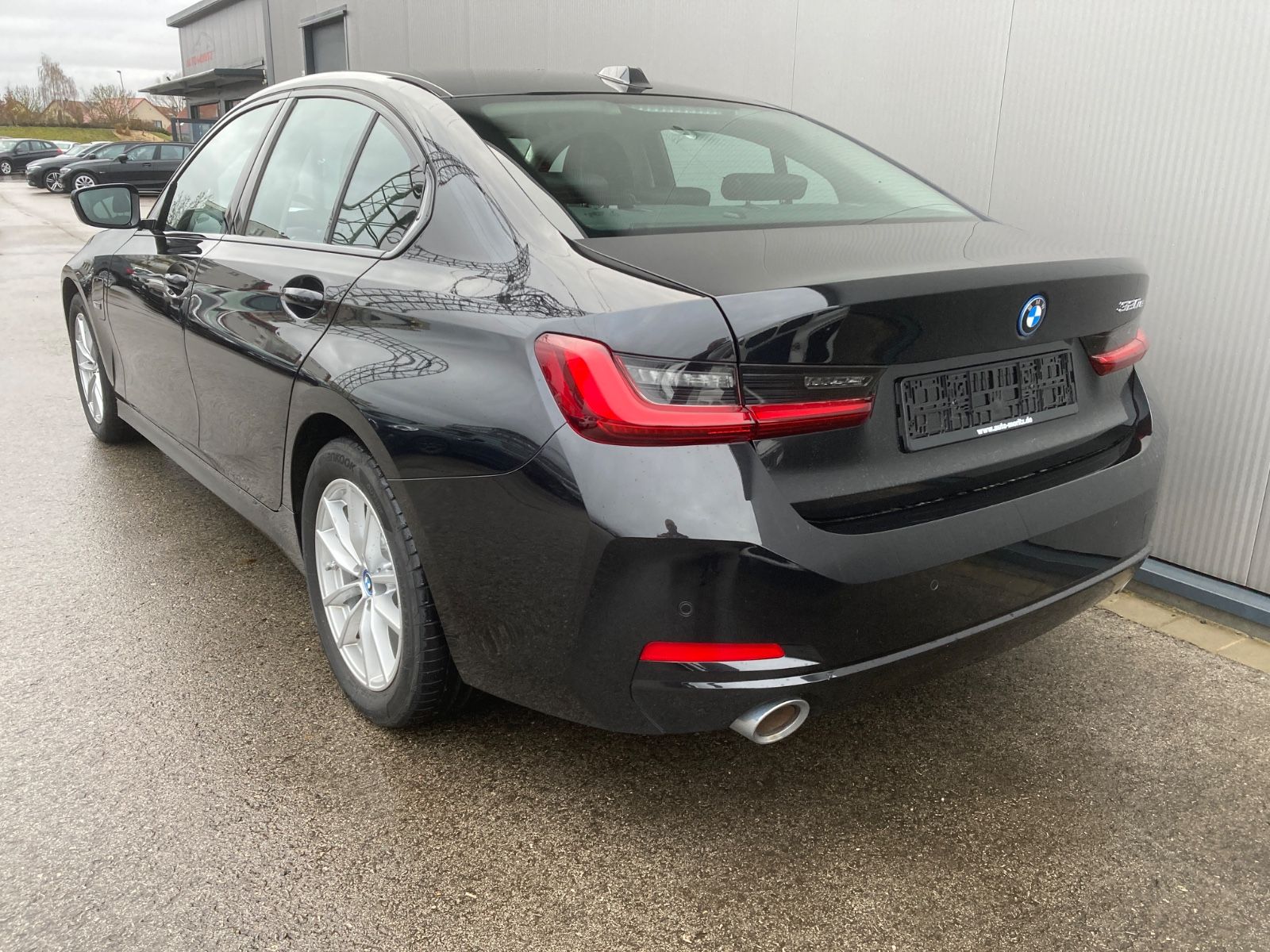 BMW 320e NAVI*PDC*DAB*LED*FACE-LIFT*** foto 10