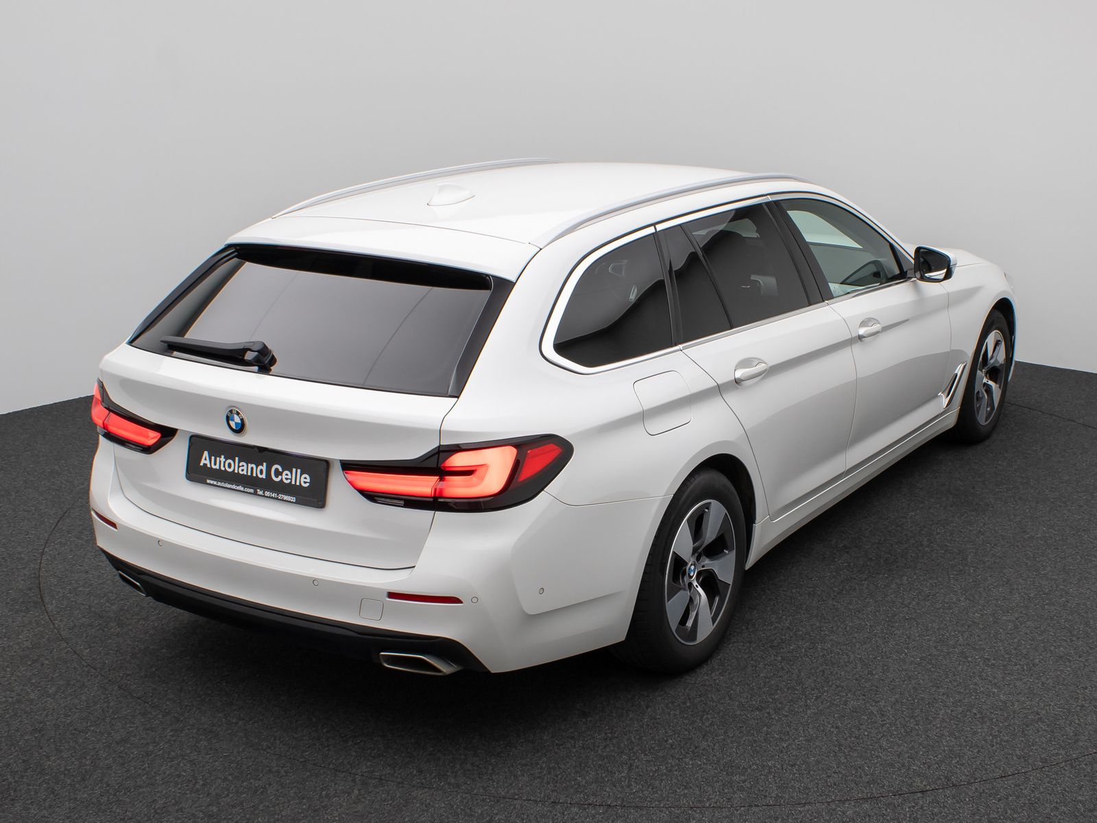 Fahrzeugabbildung BMW 520d Kamera DAB CockPitPlus Alarm Sport LED