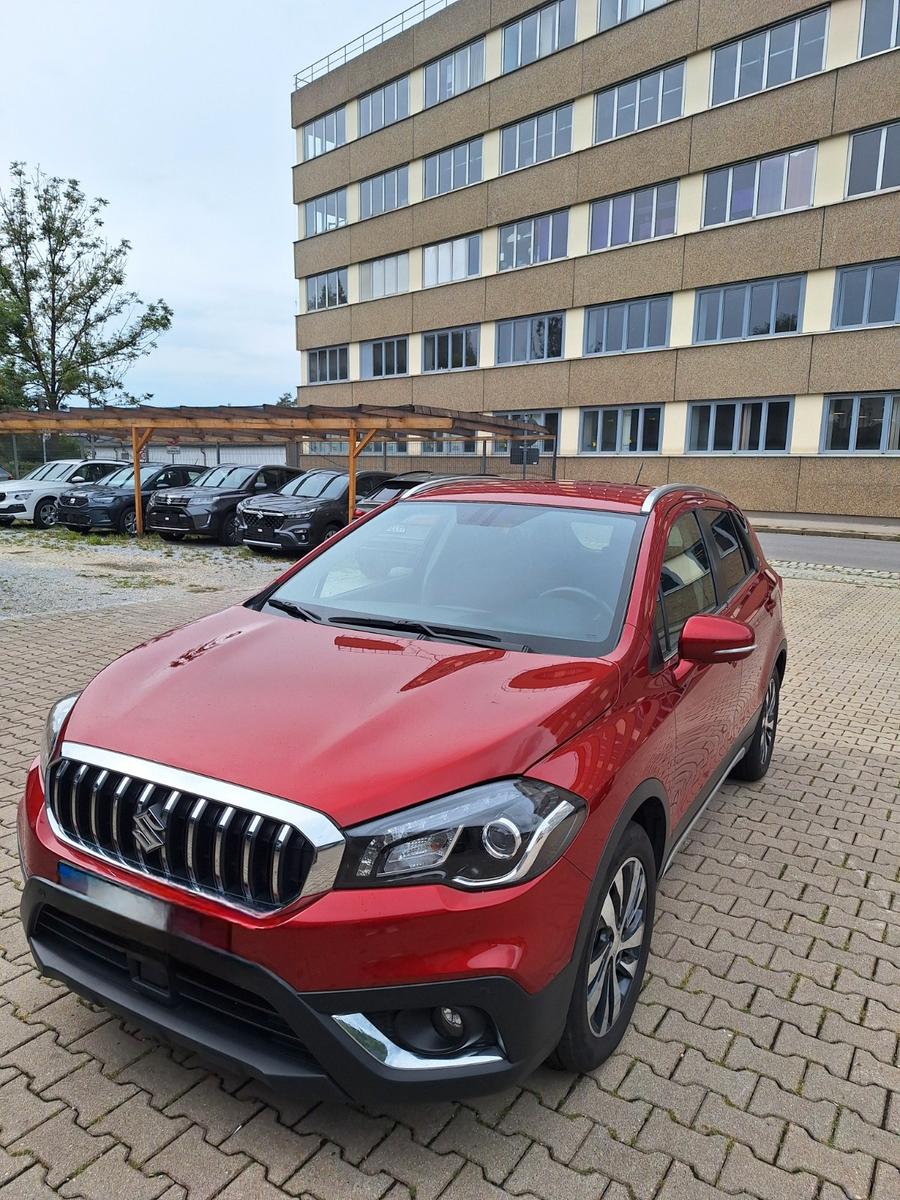 Suzuki SX4 S-Cross GLX 4x4