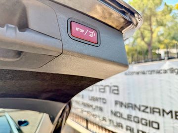 Mercedes E 220 - 11