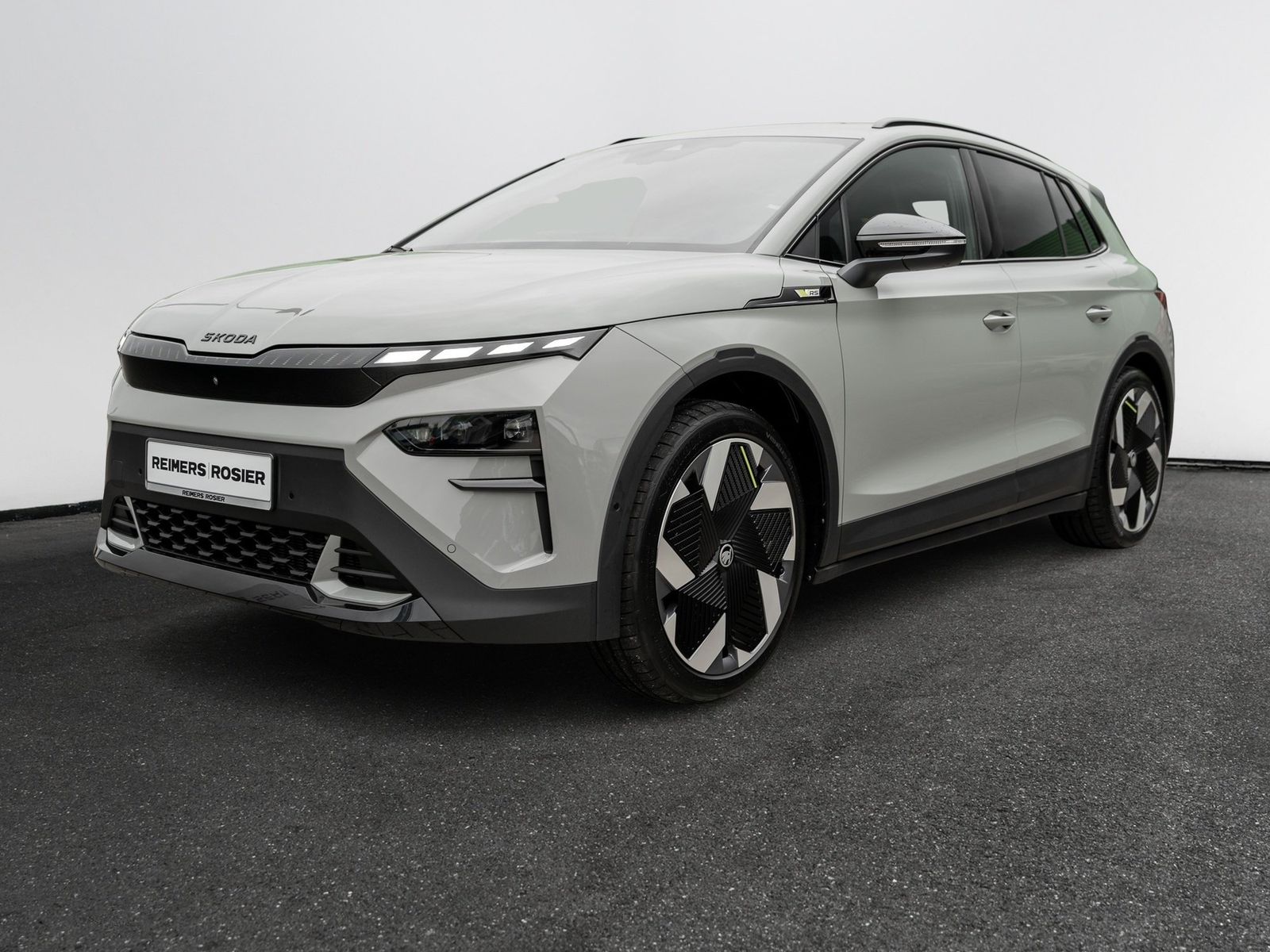 Skoda ELROQ RS DCC AHK Navi W-Pumpe 360 ACC DynLicht imagem 2