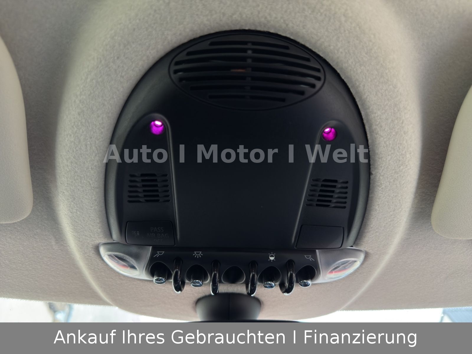 Fahrzeugabbildung MINI ONE Mini One RED ALU/ALLWETTERREIFEN/SHZ/KLIMA