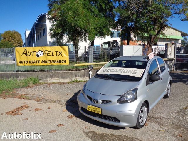 Другие Toyota Aygo X 1.0 5 porte ok neop da vetrina