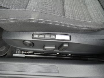 Volkswagen Passat Variant - 11