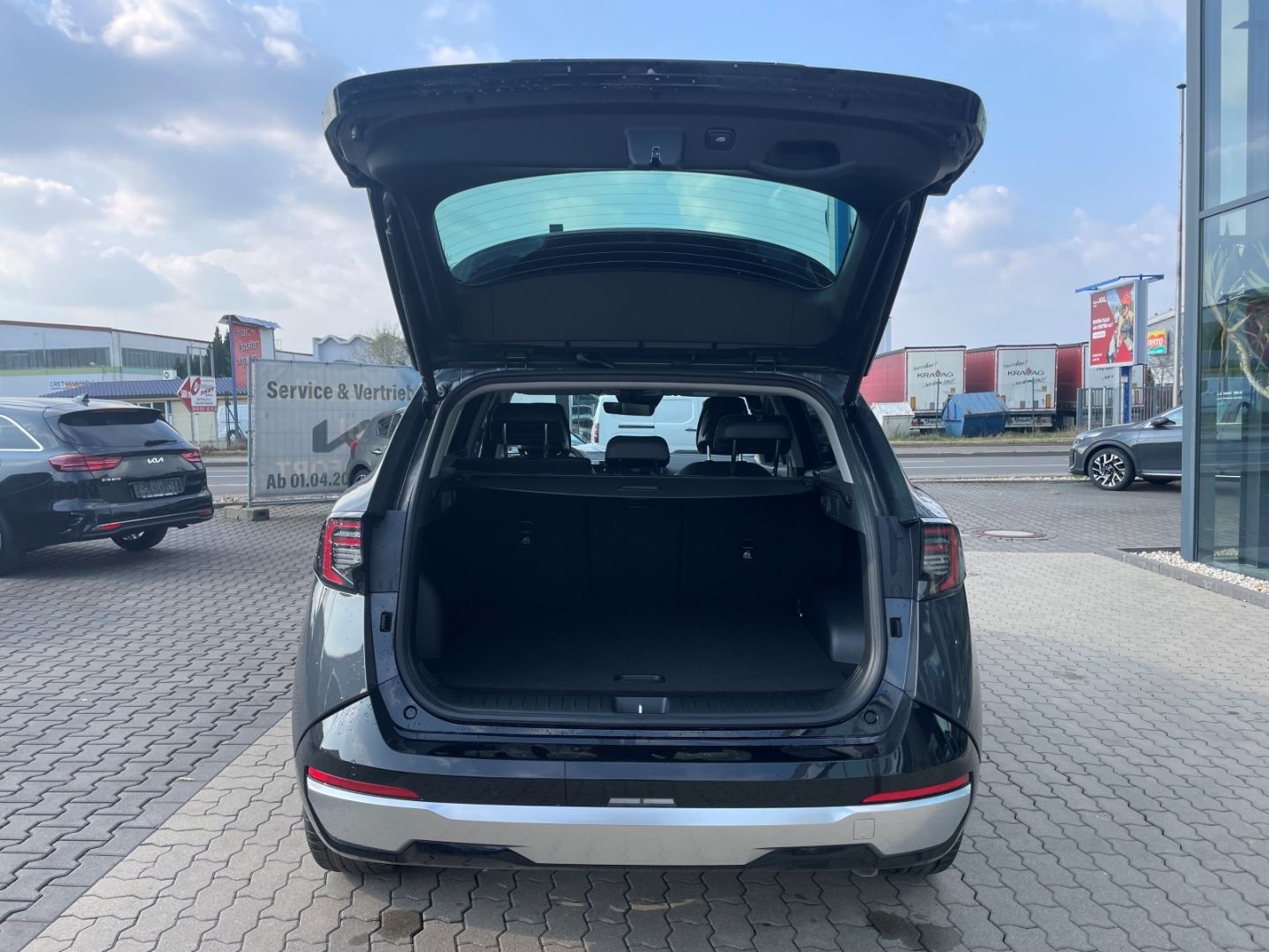 Fahrzeugabbildung Kia Sportage Spirit TotWinkAss 360°Kamera HeadUpDisp
