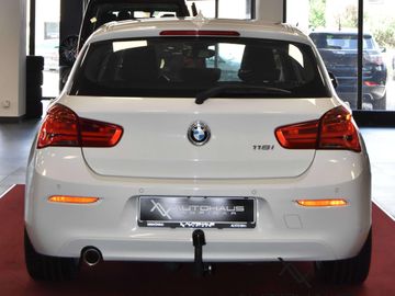 BMW 118 - 6