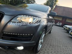 AUDI Q7 3.0 TDI Quattro Tiptronic BOSE*7-Sitzer*PANO*