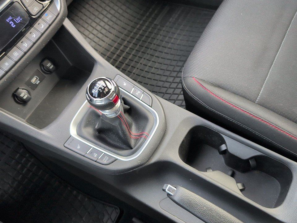Fahrzeugabbildung Hyundai i30 KOMBI 1.5T 48V N-LINE GARANTIE-04/29 1HD AHK