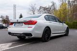 BMW 740Li Full M-Sportpaket - BMW 740 mit Benzin-Antrieb: Limousine