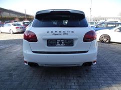 Fahrzeugabbildung Porsche Cayenne GTS BOSE ALCANTARA 21 ALUFELGEN