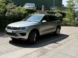 Volkswagen Touareg 3.0 V6 Terr. Tech, 4M, Stdhz, AHK - Volkswagen Touareg in Berlin