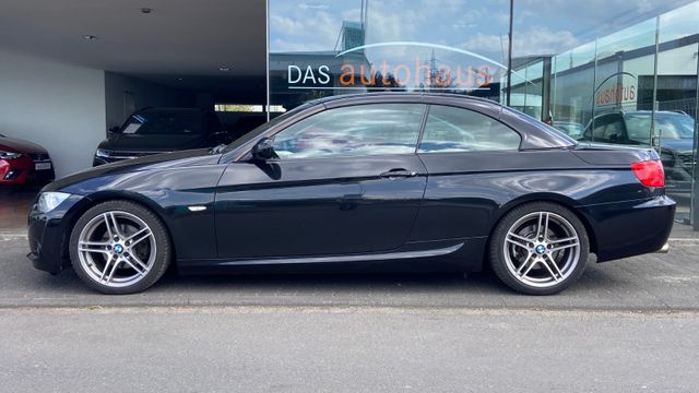 Fahrzeugabbildung BMW 320i Edition M SPORT , Hardtop , NAVI , PDC