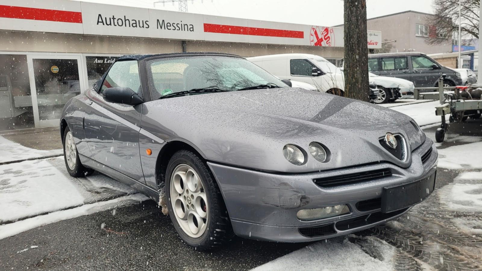 Alfa Romeo Spider 3.0