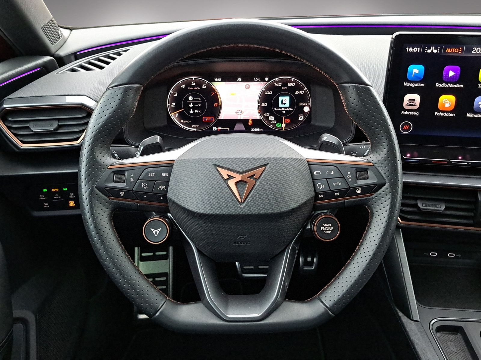 Leon Sportstourer VZ 4Drive 2.0 TSI DSG AHK